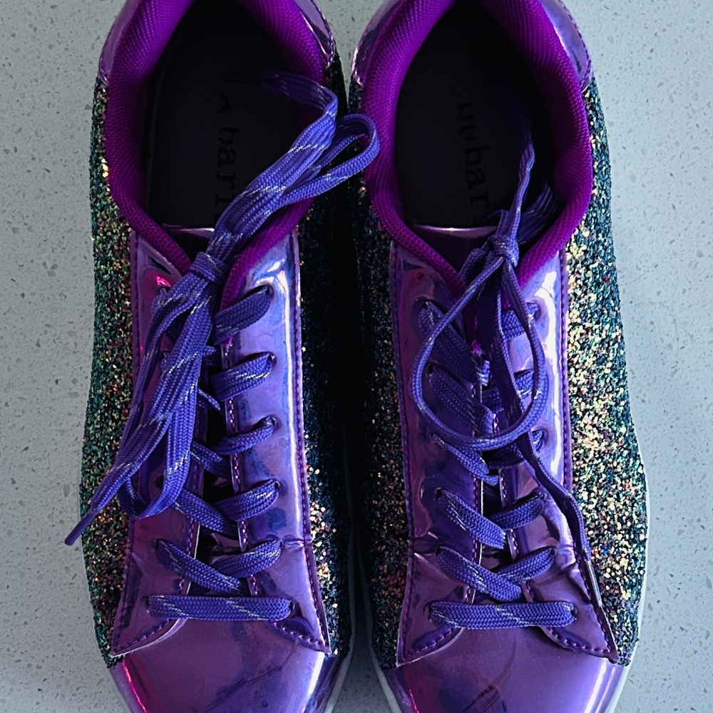 Urban Shimmering Purple Women's Sneakers